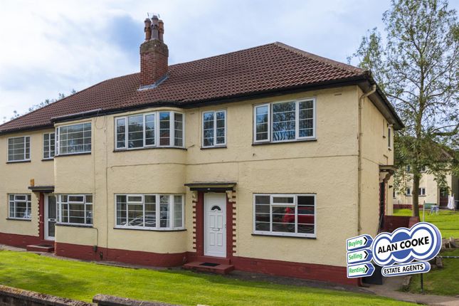 Thumbnail Flat for sale in Sandringham Crescent, Moortown, Leeds