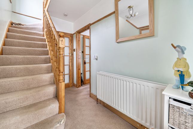 90, Worcester Park Road, Surrey photo 3