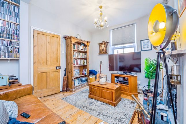 9, Machen Street, Penarth photo 2