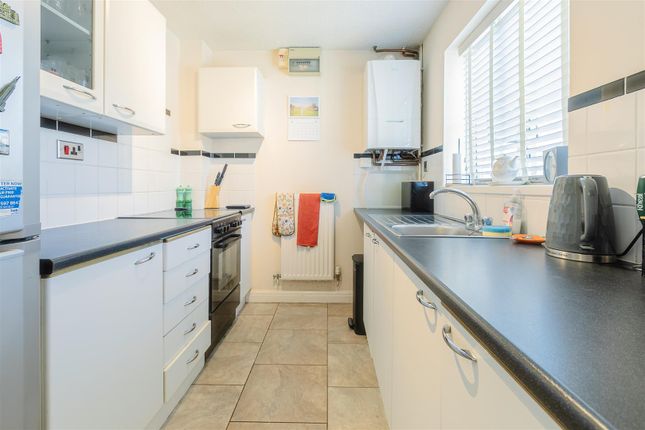 5, Campion Close, Calne photo 4