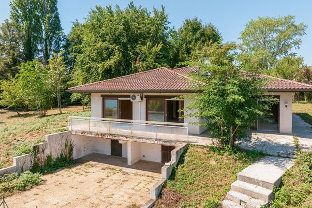 Ch&acirc;teau for sale in Excenevex, Evian / Lake Geneva, French Alps / Lakes