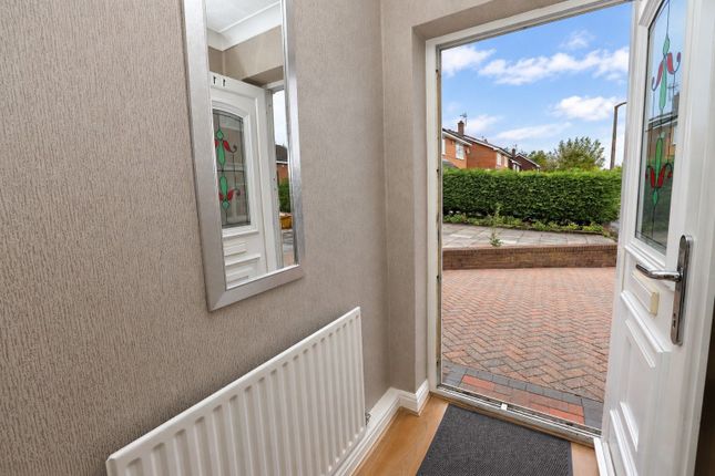 11, Warlingham Close, Bury photo 2
