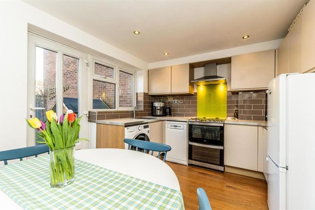 29 Oak Tree Close, Nottingham photo 2