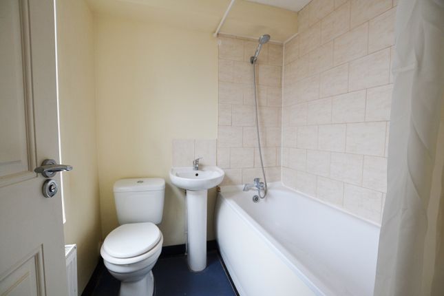 71a, High Street, Thornton Heath photo 3