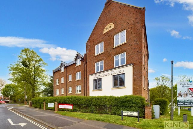 Thumbnail Flat to rent in Great North Road, Highclere House