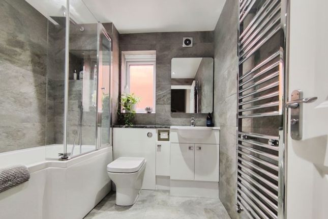 5, Sherbourne Villas, Choppington photo 3