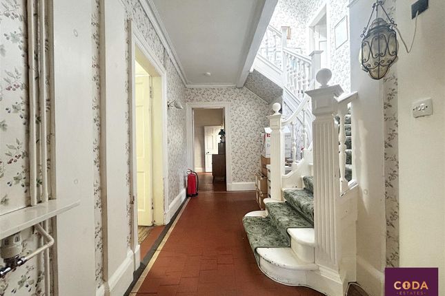 Gallowhill House, Larch Ave, Glasgow photo 3