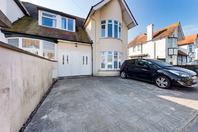 Thumbnail Flat for sale in Manor Road, Paignton