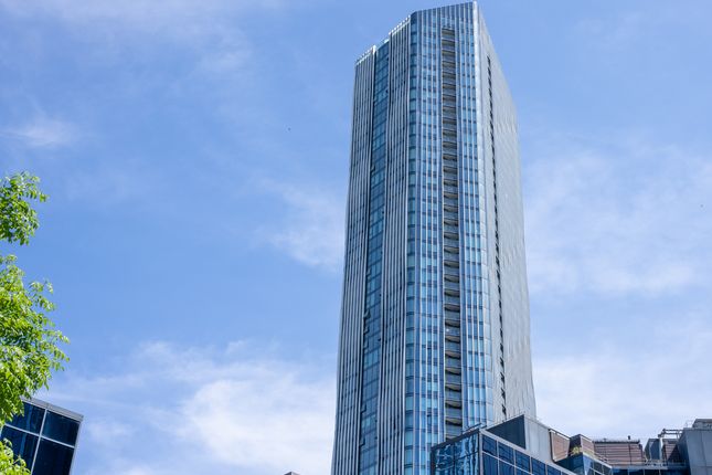 Thumbnail Flat for sale in Amory Tower, Canary Wharf