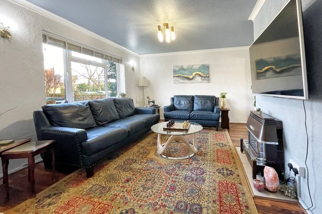12, Pomeroy Close, Amersham photo 2