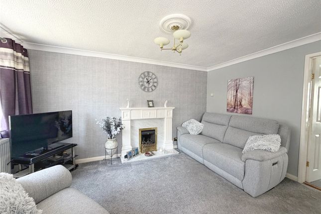47, Cherwell Avenue, Manchester photo 3