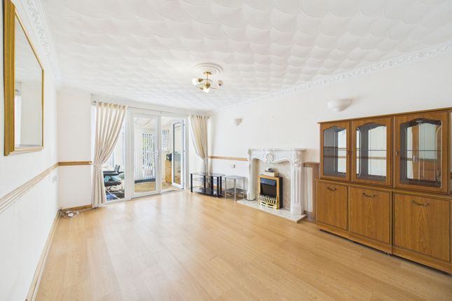 131 Fairfields, Thetford photo 4