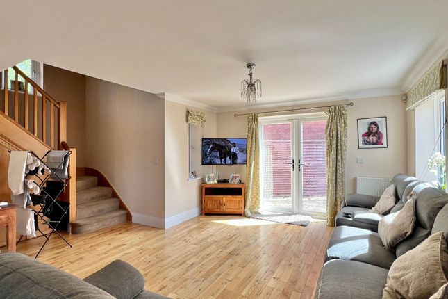 49 Queensway, Taunton photo 4