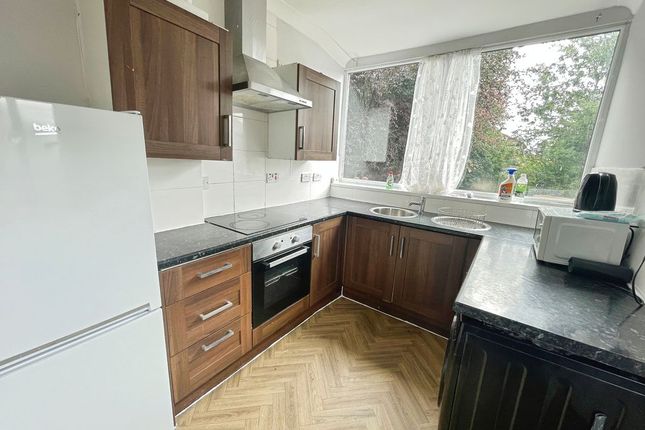 156, Withins Lane, Bolton photo 2