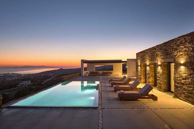 Villa for sale in Agia Varvara, Tinos, Cyclade Islands, South Aegean, Greece