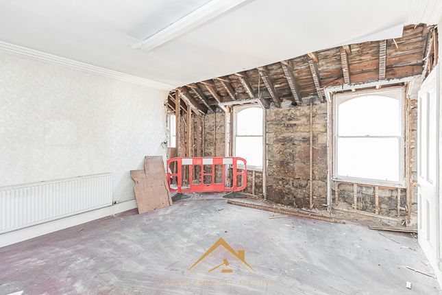 Studio for sale in 1 Moray Place, High Street