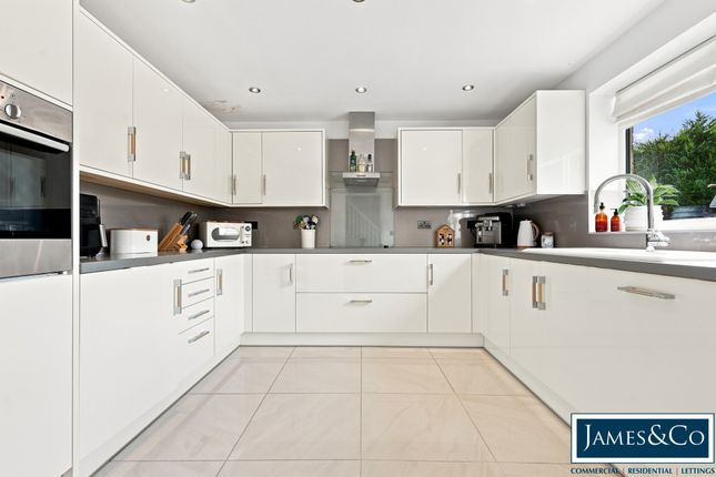 3 The Laurels, Dunmow Road, Bishop's Stortford photo 4