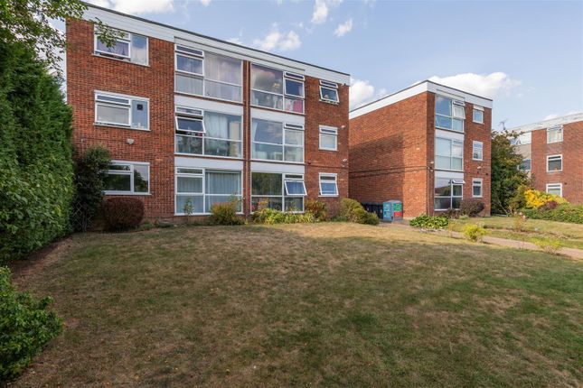 Chingford Avenue, E4