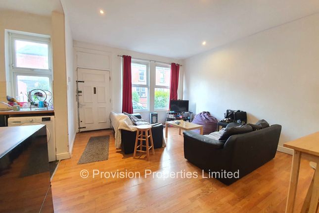 Thumbnail Terraced house to rent in Mayville Place, Hyde Park, Leeds