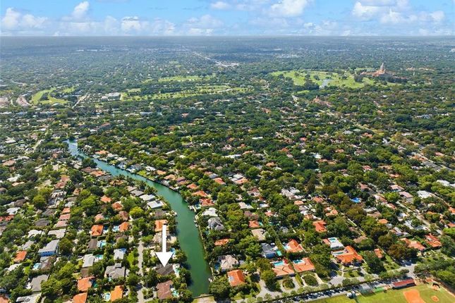 Property for sale in 515 Vilabella Ave, Coral Gables, Florida, 33146, United States Of America