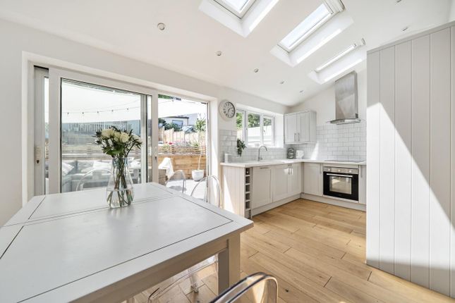4, Albemarle Road, Barnet photo 4