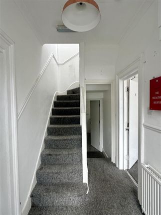 27, Devonshire Road, Hastings photo 3