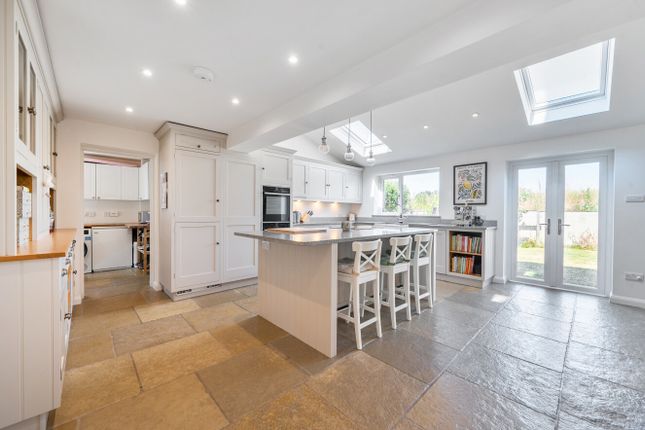 9, The Brook, Alresford photo 4