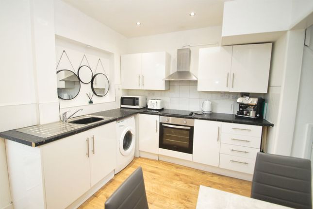 Terraced house for sale in Chigwell Road, Woodford Green