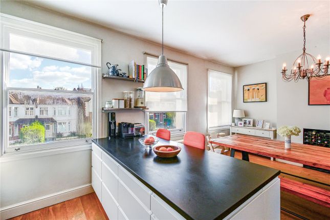 Flat for sale in Overhill Road, East Dulwich, London