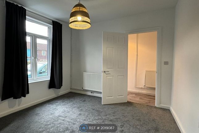 Terraced house to rent in Brixton Road, Bristol