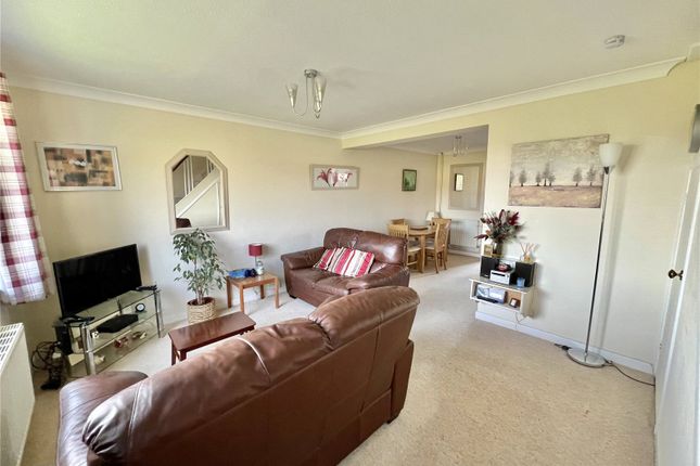 24, Medbourne Close, Dorset photo 3