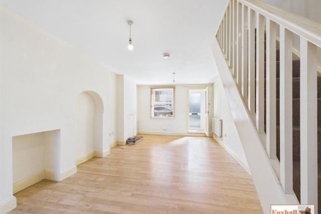 15, Milton Street, Ipswich photo 2