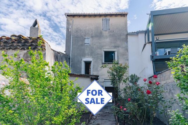 Thumbnail Town house for sale in Castelnaudary, Languedoc-Roussillon, 11400, France