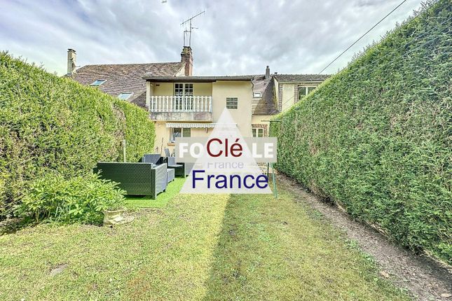 Thumbnail Property for sale in Belhomert-Guehouville, Eure-Et-Loire, 28240, France