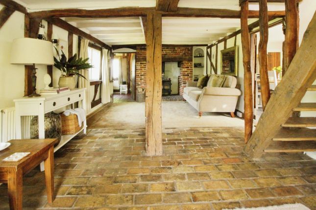 Bumbles Mill House, Mill Road, North End photo 3