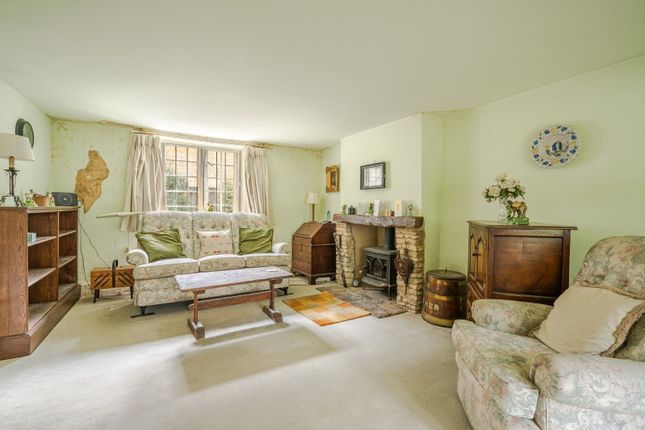 Combe Cottage, Market Place, Chippenham photo 4