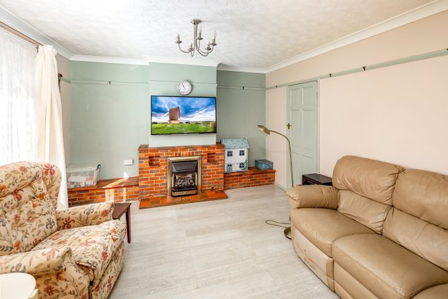 Semi-detached house for sale in Manzel Road, Bicester
