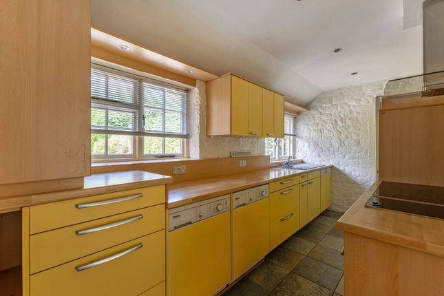 Lindford Road, Bordon photo 4