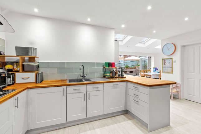 45 New Road, Princes Risborough photo 4