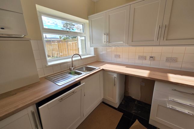 14, Brampton Road, Eastbourne photo 2