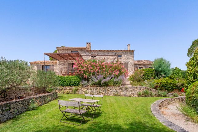 Thumbnail Villa for sale in Gordes, Vaucluse, Provence-Alpes-Côte d`Azur, France