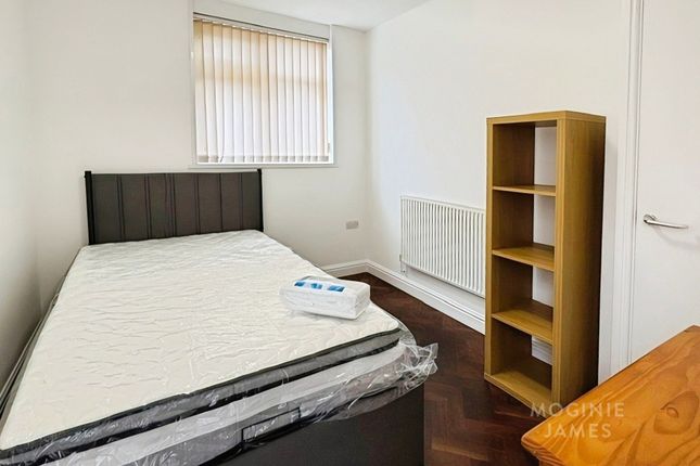Flat 4, 177B, Newport Road, Cardiff photo 5