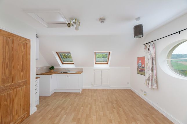 Bluebell Cottage, Gloucester Road, Bath photo 2