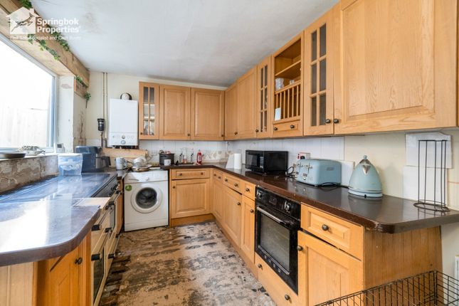 28, Fairfield Road, Bridlington photo 4
