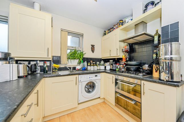 6, Silver Birch Court, Peterborough photo 4