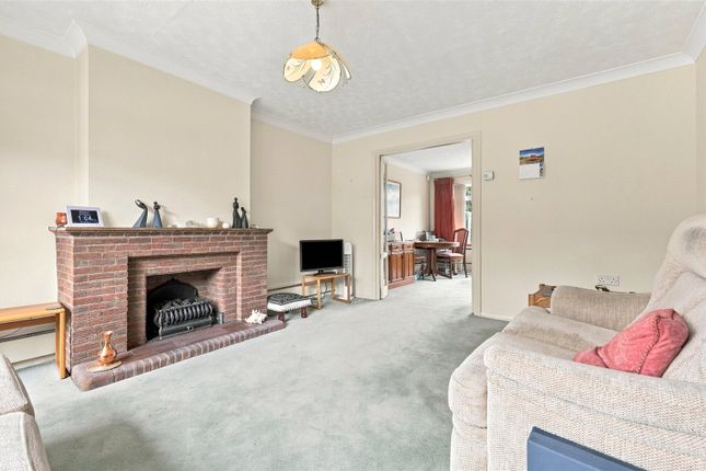 11, Newton Drive, Hertfordshire photo 4