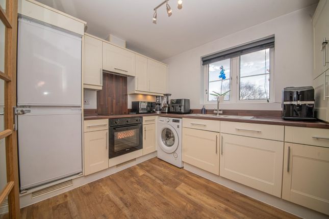 Flat 6 Osborne Mews, Allbrook Hill, Eastleigh photo 4