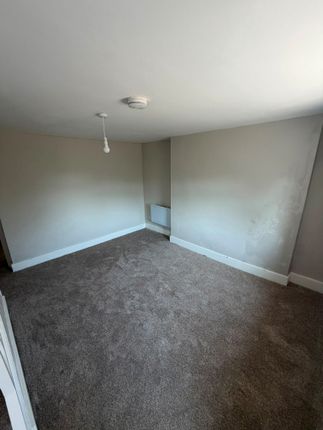 2, Swansea photo 5