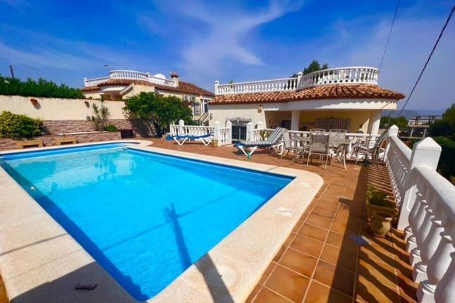 Villa for sale in 03310 Jacarilla, Alicante, Spain