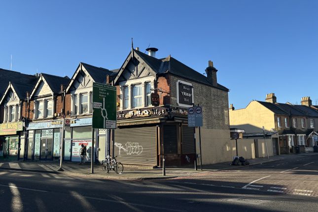 Thumbnail Flat for sale in 298 Thornton Road, Croydon, Greater London